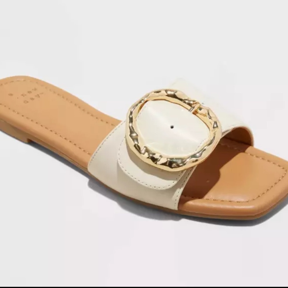 A New Day Bennie Sandals, Cream/Gold, Memory Foam, Size 6.5, NIB‎